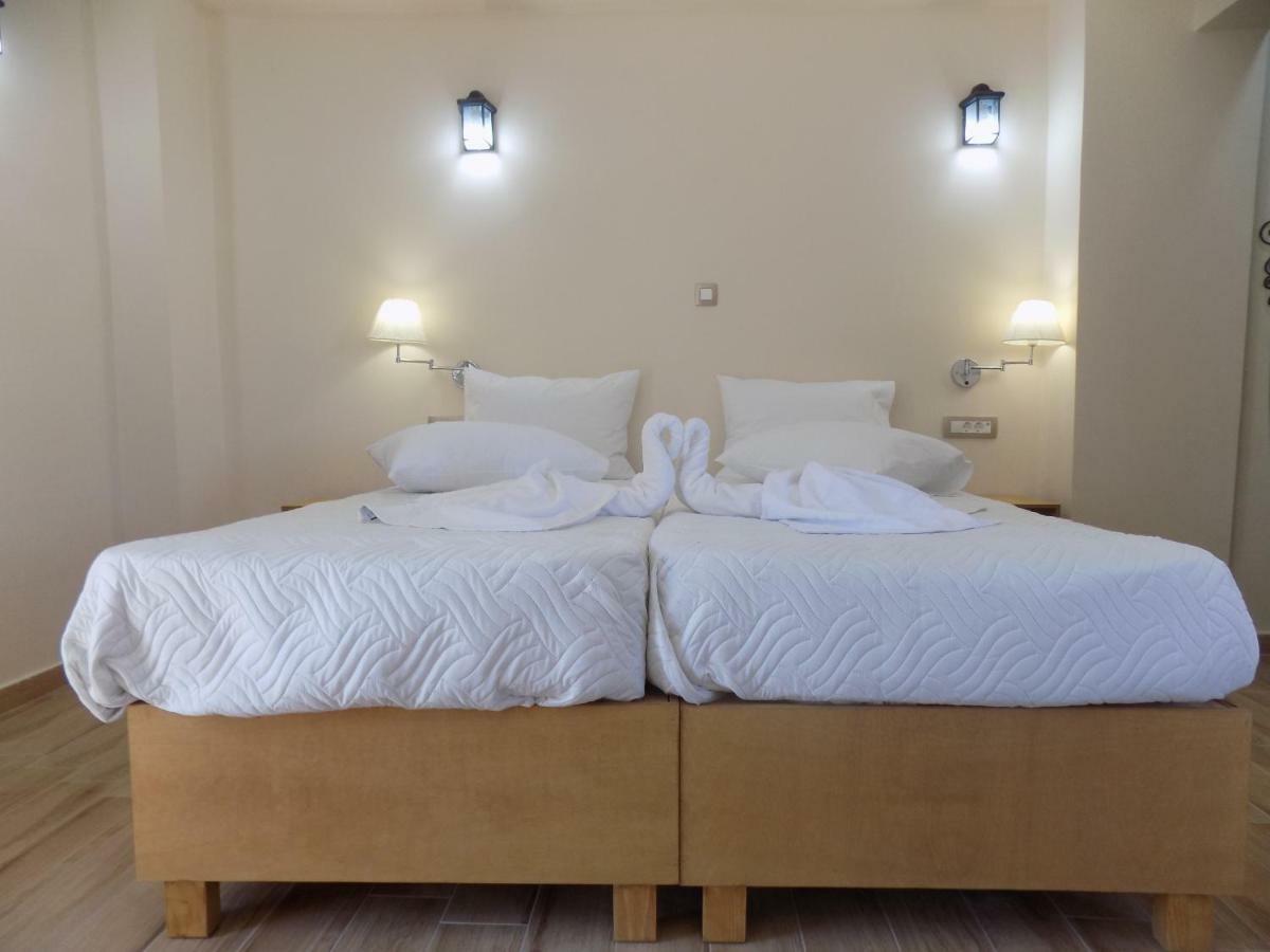 Souvlakis Pool Suites Chania  Exterior foto