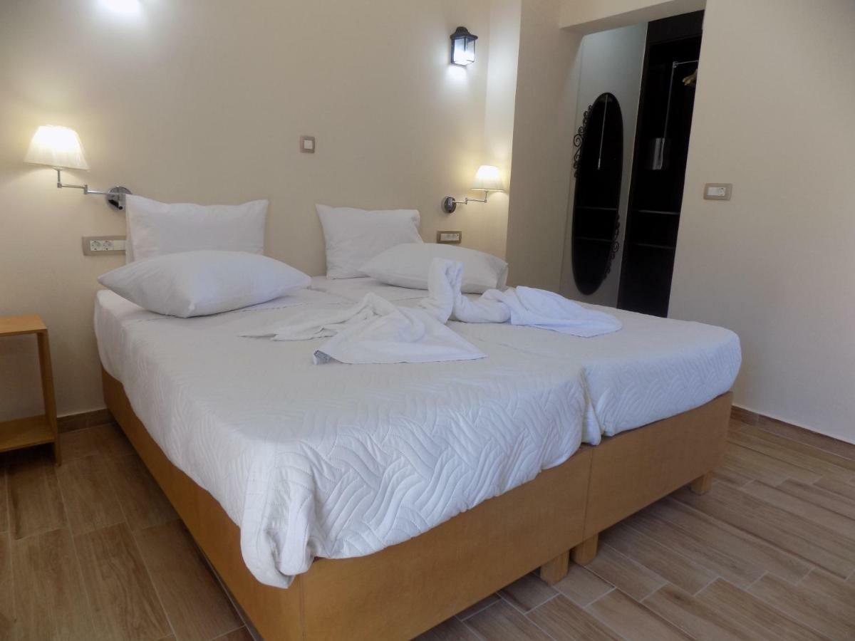 Souvlakis Pool Suites Chania  Exterior foto
