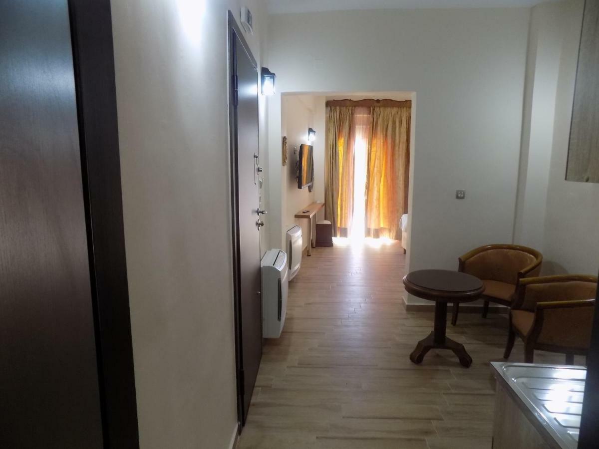 Souvlakis Pool Suites Chania  Exterior foto