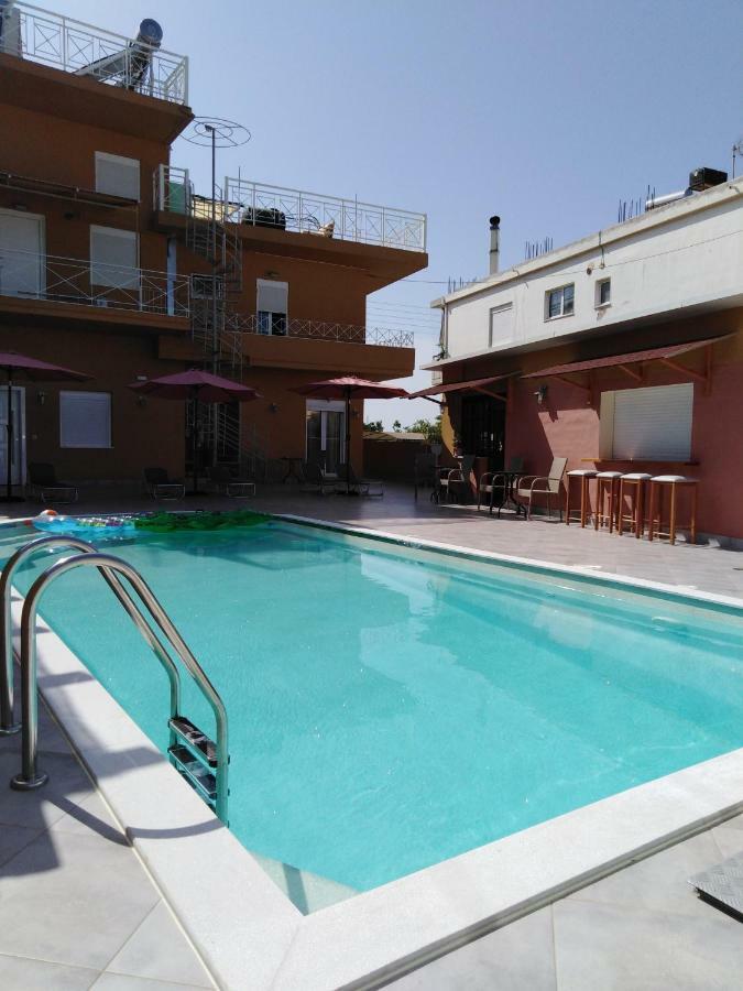 Souvlakis Pool Suites Chania  Exterior foto