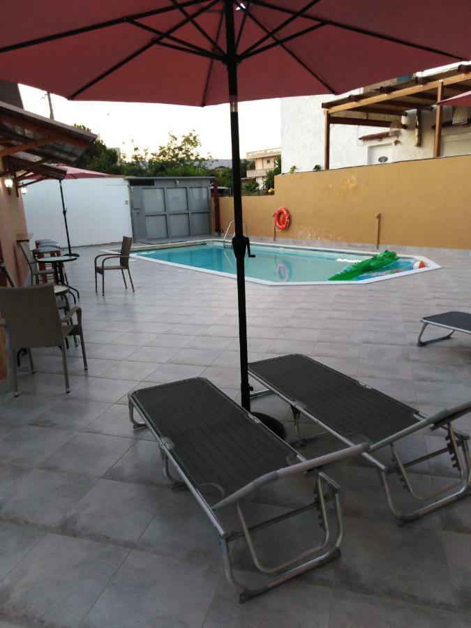 Souvlakis Pool Suites Chania  Exterior foto