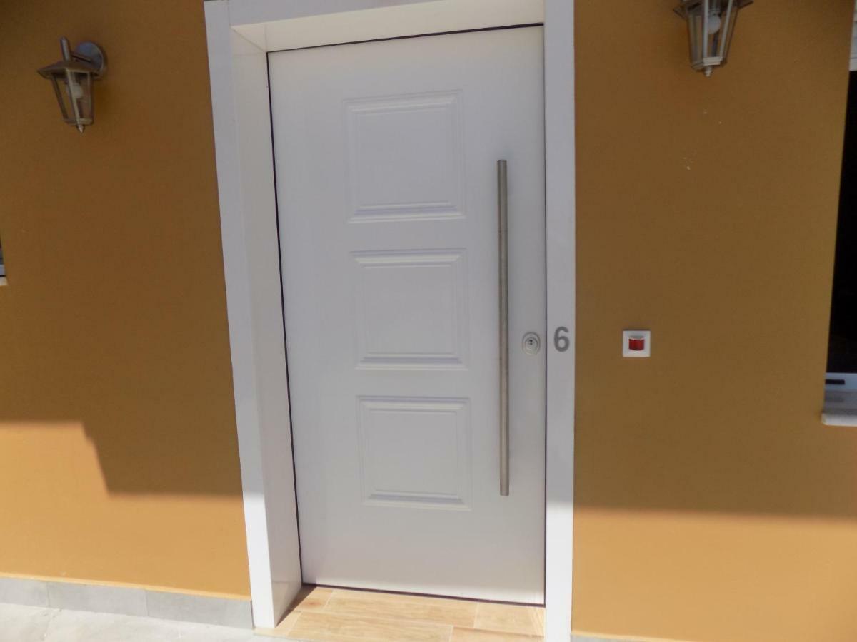 Souvlakis Pool Suites Chania  Exterior foto